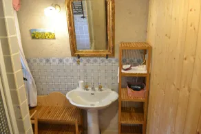 Romantic Loire Hideaway - Image 4