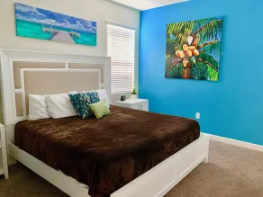 Gorgeous 5 Bd Single Family with Pool 5528 - Image 4
