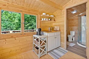 PRIVAT: Kleine Hütte + 90 Acres Wanderwege + Zicklein - Image 2