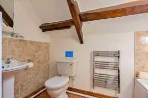 Spacious Cottage in North Cheriton, No Deposit - Image 4
