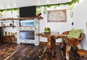Hobbit House - Couples Hideaway - Image 2