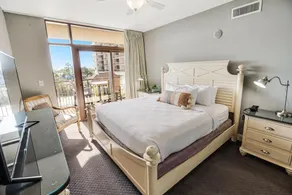 Beachside Comfort 3 Bdrm Condo w/ Flat Screen TVs - Image 5