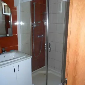Ferienwohnung mit Pool und Spielplatz - Image 4