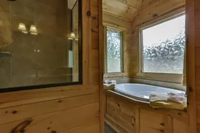 Luksus Log Home med udendørs brændeovn og meget mere. - Image 2