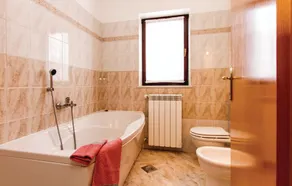 Traumhaftes Haus mit 3 Schlafzimmern in Labin - Image 2