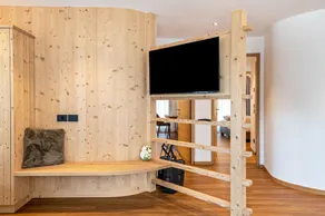 Ferienwohnung \"Les Ciases Chalets Dolomites Apt 2\" mit Privatem Balkon, Gemeinsamer Sauna und WLAN - Image 2