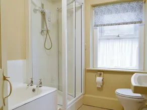 3 chambres à coucher à Seatoller - Image 5