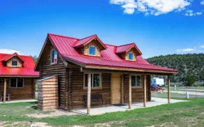 Red Canyon Village - Image 5