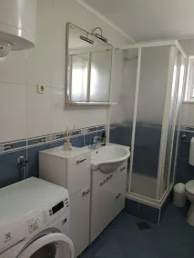 1-Zimmer-Ferienwohnung mit Klima Marina, Trogir (A-11554-a) - Image 2