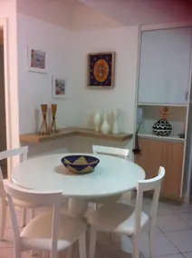 Excellent one-bedroom apartment, comfortably accommodates 4 people, beachfront. - Image 4