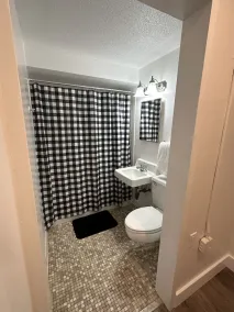 Beautiful Renovated Studio in Gadsden, AL - Image 2