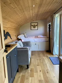 Meadow View - Bottom Cabin - Image 4