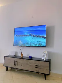 The La Mera Beach Apartments - Image 2