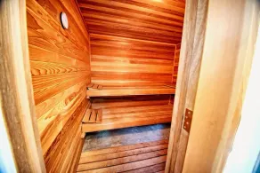 Charming Coastal/Country Home w/3 Acres & Sauna! - Image 2