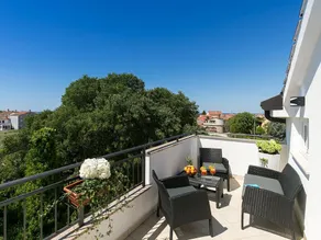 One bedroom apartment with terrace and sea view Poreč (A-6923-a) - Image 5