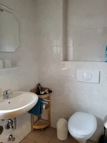 Nice apartment, small but nice - Image 3