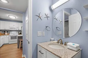 Ocean view condo steps from the Beach! - Image 4