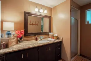 Sagle Waterfront House! - Image 4