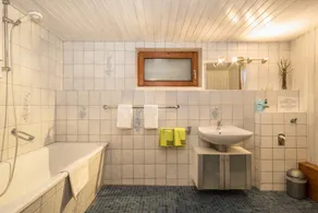 Familienfreundliches Appartement in \"Das alte Forsthaus\" 60 m² mit Terrasse & Garten - Image 2