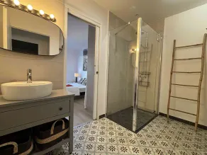 Maison contemporaine avec piscine privée à Saint-Denis-d'Oléron - Image 2