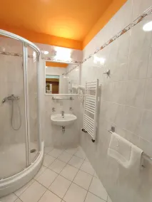 Hotel 28 - Image 5