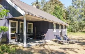 Stunning Home In Aakirkeby With Wifi - Image 5