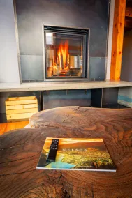Luxe Modern Timberframe - Iconic Panorama Views with AC - Image 2