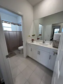 2 Bedrooms 1 Bath Guest Suite, on your way to Florida Keys - Image 2