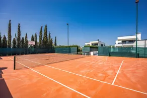 Villa Una in Pula with heated pool and whirlpool - Image 2