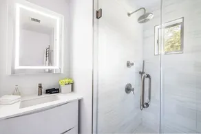 5Schlafzimmer Interieur Dekoriert Springs House nr Strand, beheizter Pool, Whirlpool & Tennis - Image 5