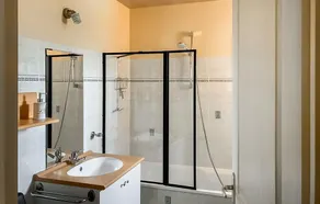 Stunning home in Saint-Nazaire-d'Aude - Image 2