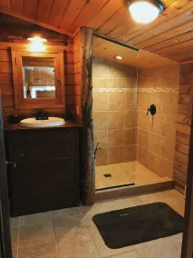 Cozy, Vintage, summer getaway!! - Image 3