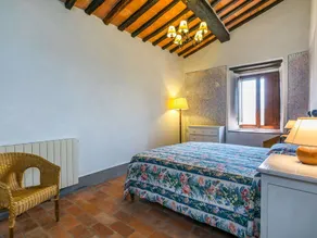 Cosy apartment for 6 guests with WIFI, pool, TV, patio and pets allowed - Image 4