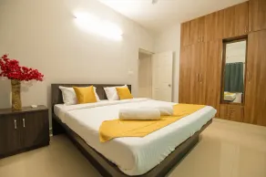 Luxury Service Apartments - Image 3