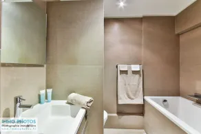 Amazing Haven Of Peace Near Eiffel Tower, 1000sqf With Private Terrace On Garden - Image 2