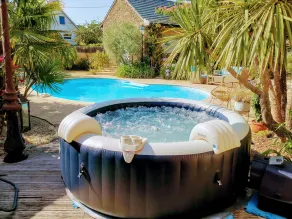 1 UNIQUE GUEST ROOM /2 ADULTS with PRIVATE TERRACE, SWIMMING POOL, JACUZZI - Image 5