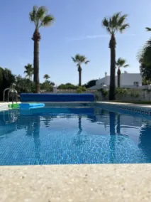 5star A/C villa, 5 min beach & marina w bars refurb. pool & garden.  - Image 3