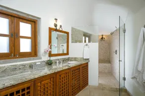 Spektakuläre 8 BR Meerblick Casa Tita verfügt über A / C, WiFi, Wet Bar, Pool + mehr! - Image 3