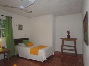 Casa con piscina, zona de relax, para familias, gay friendly y mascotas - Image 5