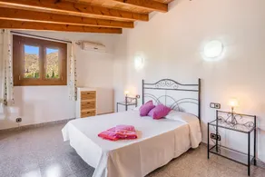 Vacation Villa 'Can Serra' with Private Pool, Mountain Views, Terrace & Garden - Image 5