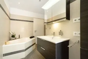Apartment 'Ferienwohnung' with Shared Terrace and Wi-Fi - Image 5