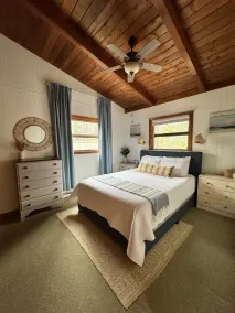 Cozy Cottage in the woods of Northern Door County - Image 4