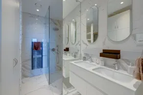 Luxurious Apt with Ocean Views and Pool in Tigne Point - Image 2