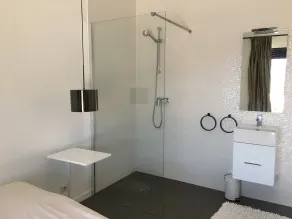 SAMTIDIG VILLA MED POOL OG UNDTAGEN UDSIGT 300 M FOT FRA HAVET - Image 5