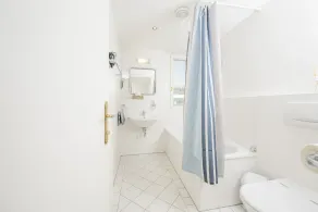 acogedor apartamento con balcón en una zona tranquila - Image 3