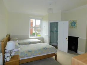 Morris House - Image 5