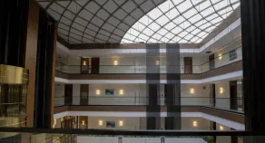 Topaz Al Malqa Hotel - Image 2