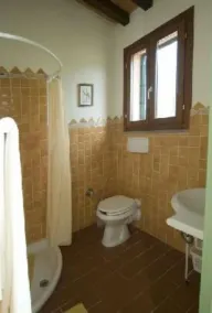 Private house with garden - Image 2