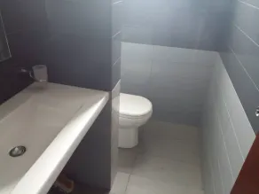 Luxury Apartment in Colombo 7 - Image 2