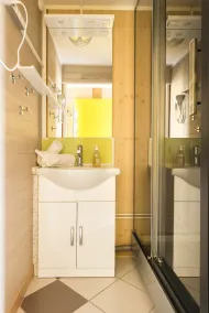 3-star Pommard gîte with air conditioning & garden for couples & families - Image 2